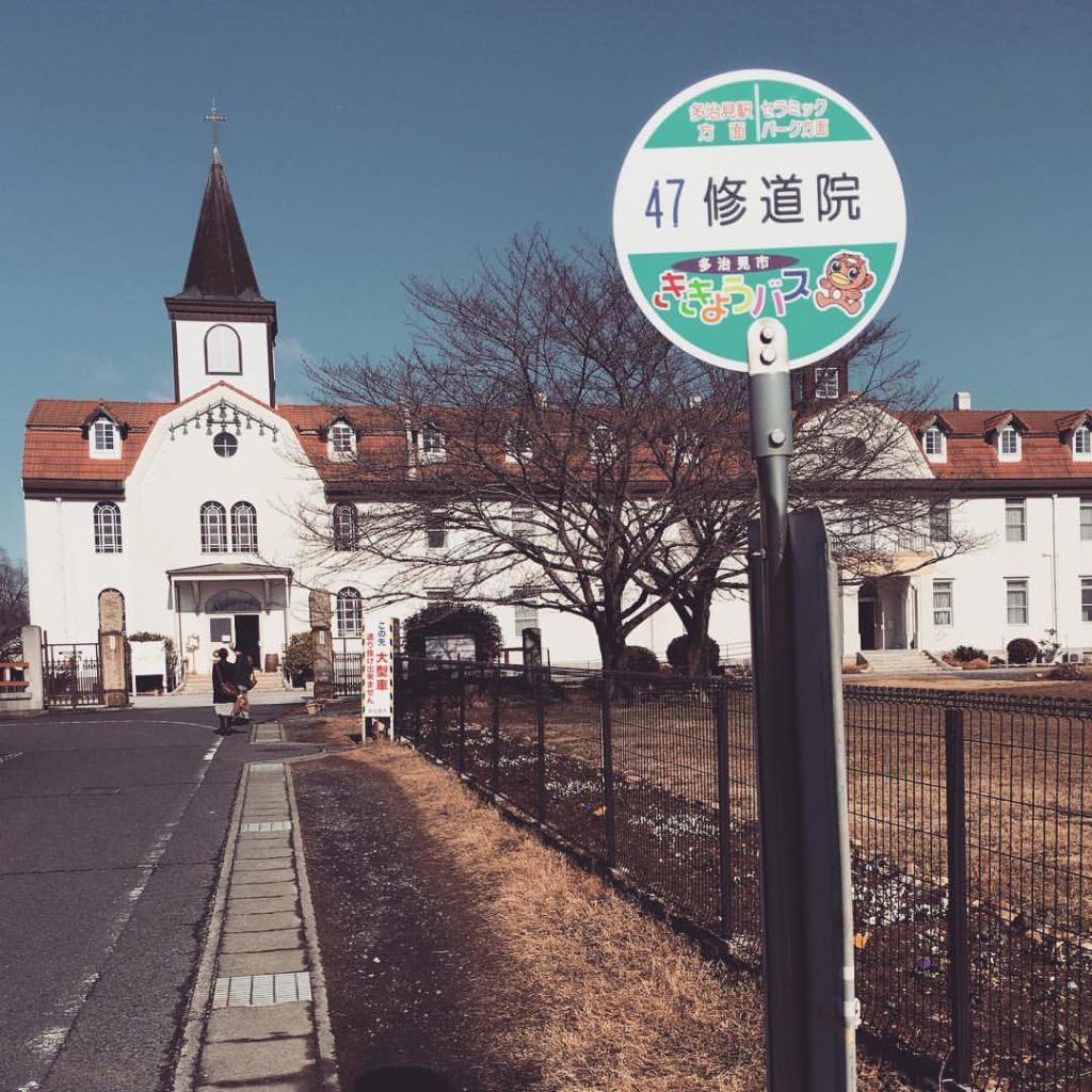 修道院でジャズコンサート